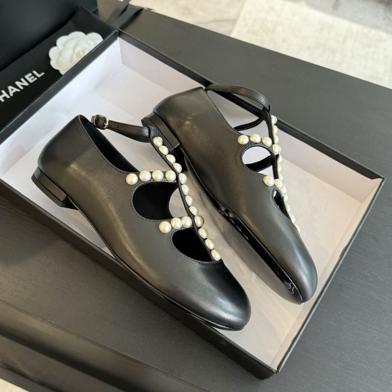 Chanel Low Shoes